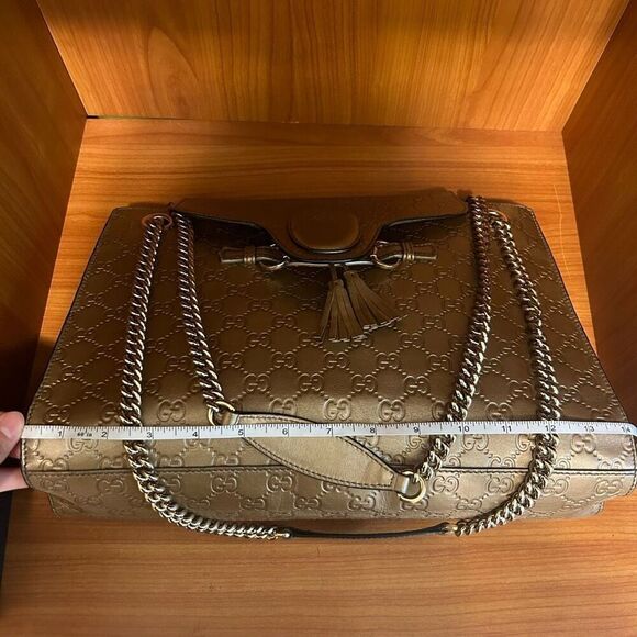 Gucci Metallic Gold Guccissima Leather Large Emily Chain Shoulder Bag - Picture 11 of 16
